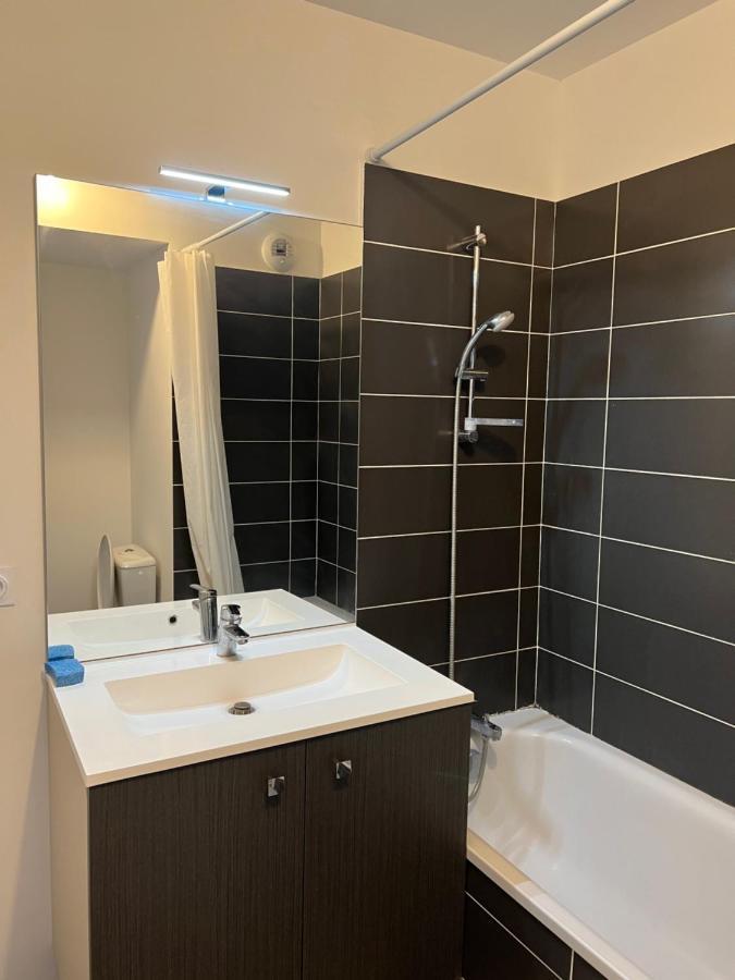 Residence Neuve Le K 10 Mn Gare, Parking , Tram Montpellier Bagian luar foto